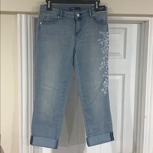 Vera Wang Capri Jeans